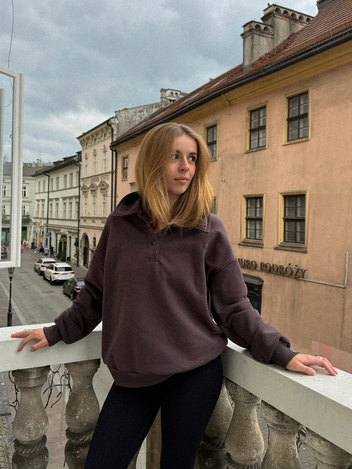bluza z kołnierzykiem
